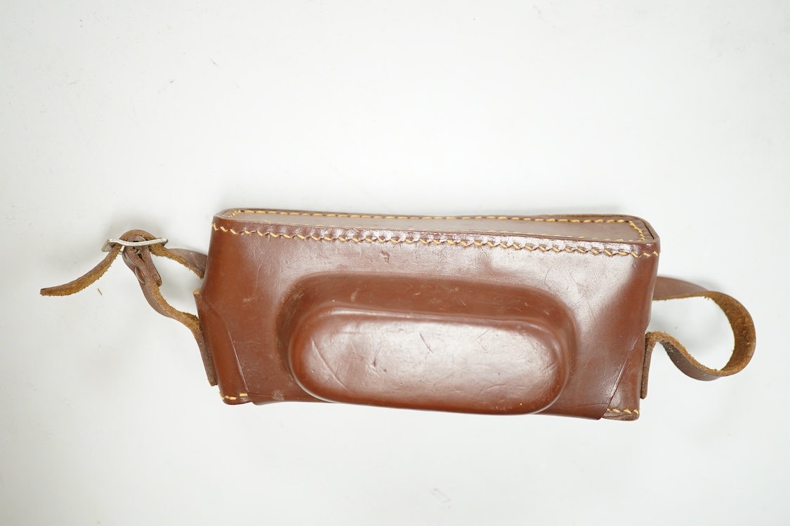 A 1960s Meopta Mikroma stereo camera with Mirar 3.5/25 lenses, in a fitted leather case